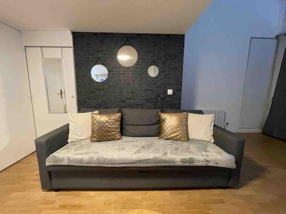 מונטרוג' Magnifique Duplex 45 M2 Aux Portes De Paris Metro Barbara A 30Mn Expo Porte De Versailles מראה חיצוני תמונה