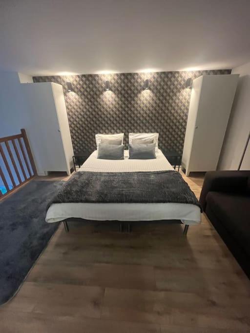 מונטרוג' Magnifique Duplex 45 M2 Aux Portes De Paris Metro Barbara A 30Mn Expo Porte De Versailles מראה חיצוני תמונה