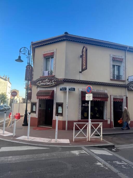 מונטרוג' Magnifique Duplex 45 M2 Aux Portes De Paris Metro Barbara A 30Mn Expo Porte De Versailles מראה חיצוני תמונה